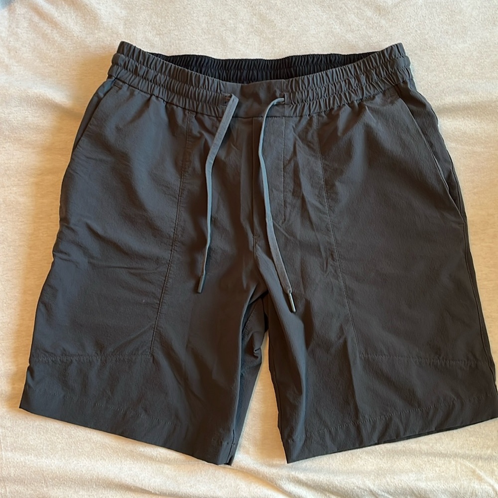 Lululemon Bowline Short 8”